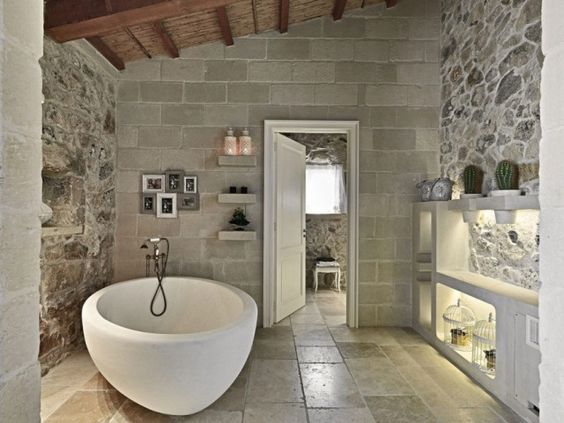 salles de bain insolites pierre